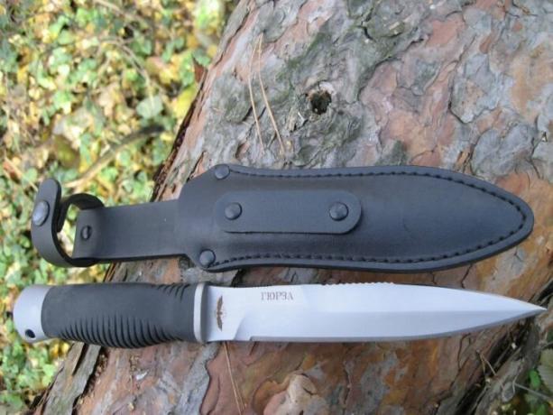 Specjalny nóż z FSB.