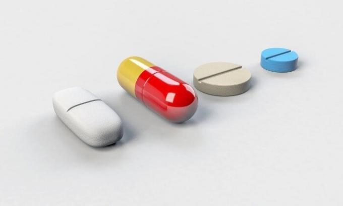 Niektóre tabletki są szkodliwe zamiast dobra, trzeba być szczególnie ostrożnym. / Zdjęcie: scopeblog.stanford.edu. 