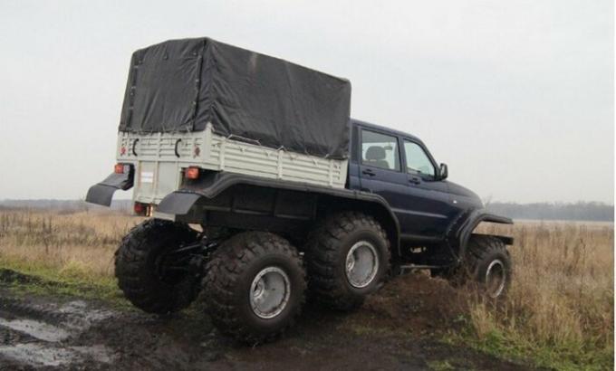 maszyny do podnoszenia - do terenu ton szorstkiej i 1,5 tony na dobrych drogach. | Zdjęcie: autobelyavcev.ru.