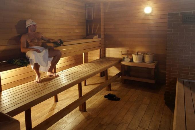 Jak często można skorzystać z sauny? porady ekspertów