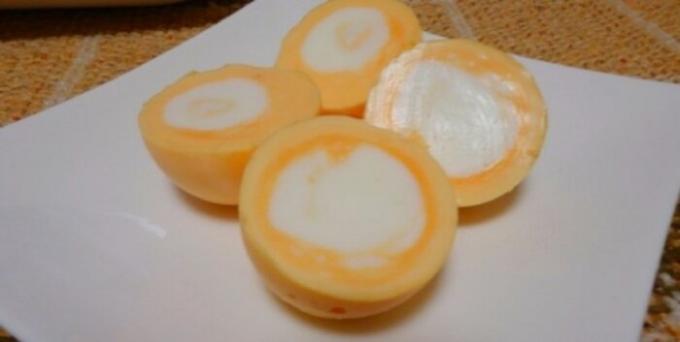 „Japończycy”: jak ugotować jajko z żółtka