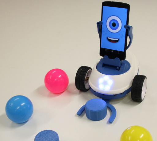 Robobo edukacyjna Robot wykonuje czynności zaprogramowane przez użytkownika