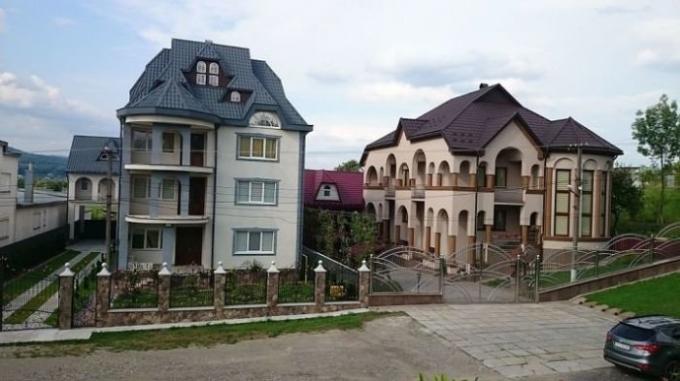 Dolna Apsha - najbogatsza wieś na Ukrainie.