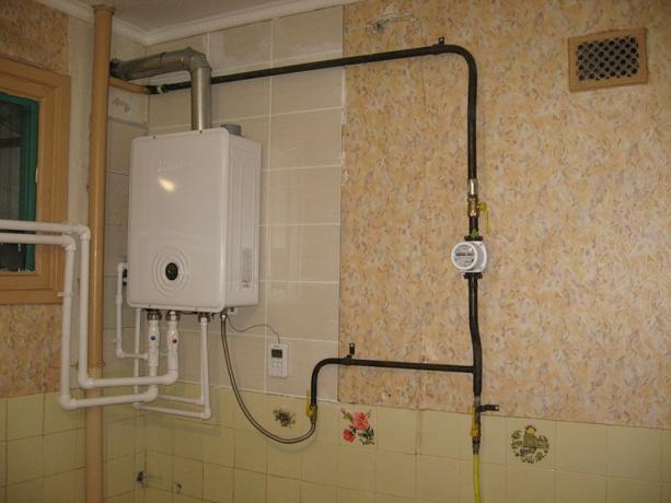 Jak ukryć podgrzewacz wody gazowej w kuchni: instrukcje wideo DIY, cena, zdjęcie
