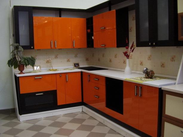 Czarno-pomarańczowa kuchnia (53 zdjęcia), projekt zrób to sam: instrukcje, samouczki fotograficzne i wideo, cena
